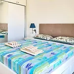 Veranda Sea View 公寓 *