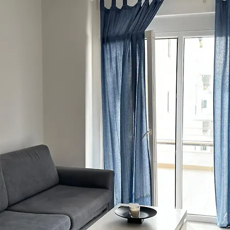 Veranda Sea View * Σαράντα