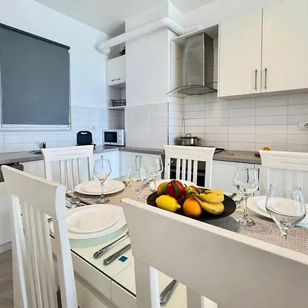 Veranda Sea View Apartment Sarande