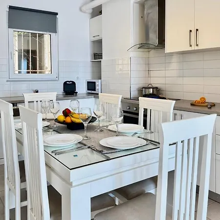 Veranda Sea View Apartment Sarande