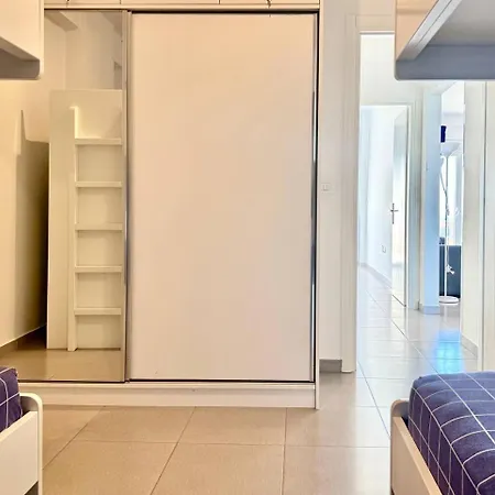 Veranda Sea View 公寓