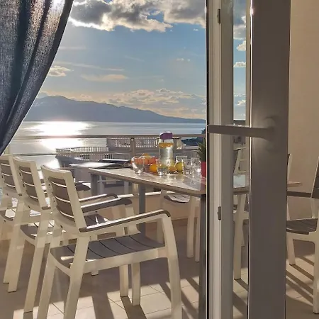 Veranda Sea View Σαράντα